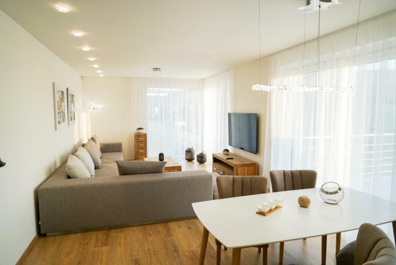 Luxury Villa 모라바니나드바홈 외부 사진
