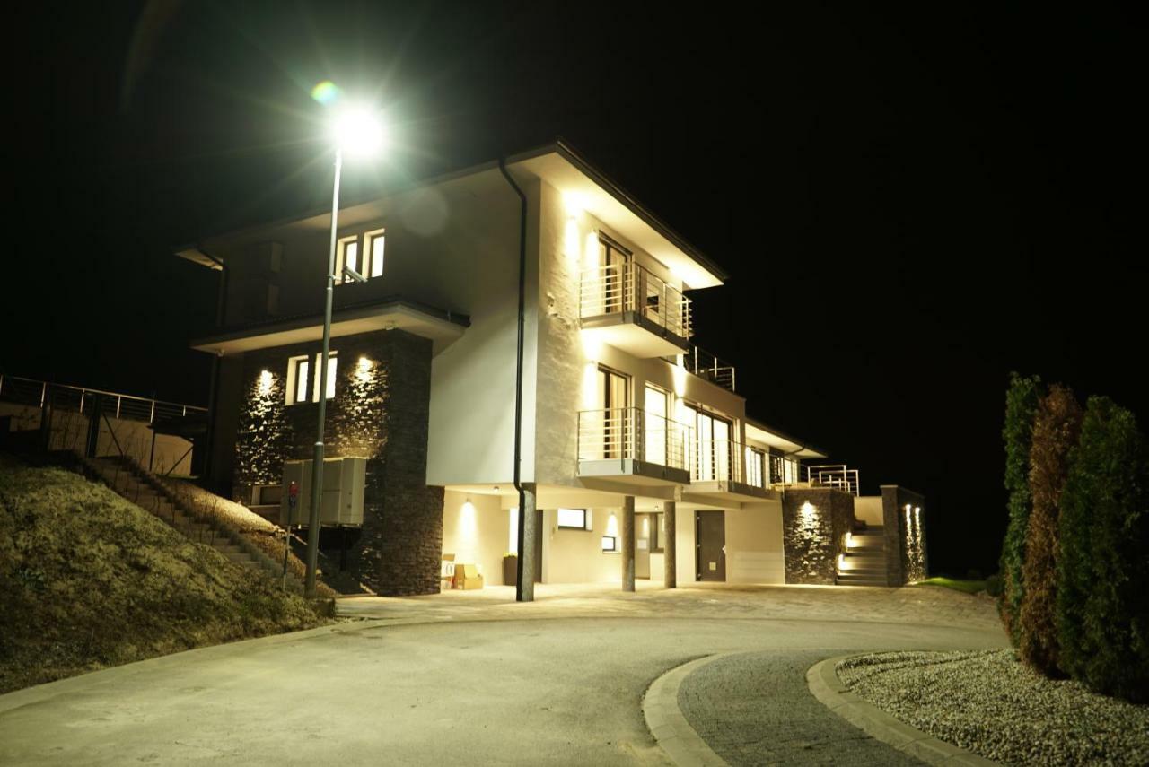Luxury Villa 모라바니나드바홈 외부 사진